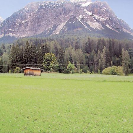 Helle Ferienwohnung In Ehrwald Exteriör bild