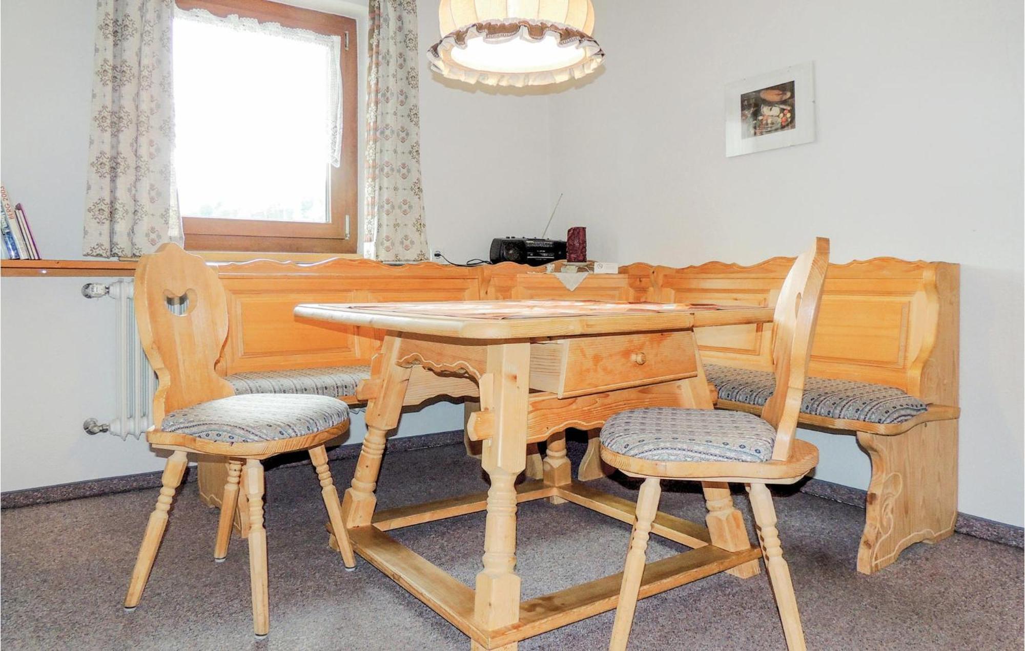 Helle Ferienwohnung In Ehrwald Exteriör bild