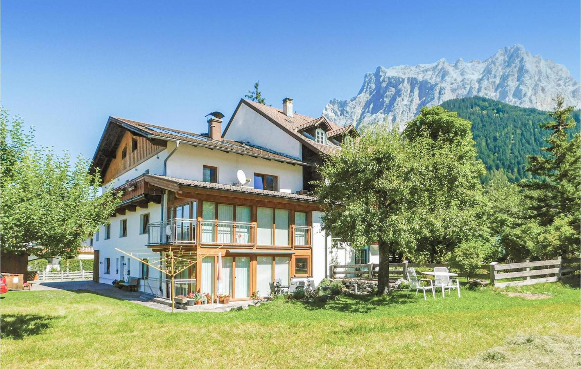 Helle Ferienwohnung In Ehrwald Exteriör bild