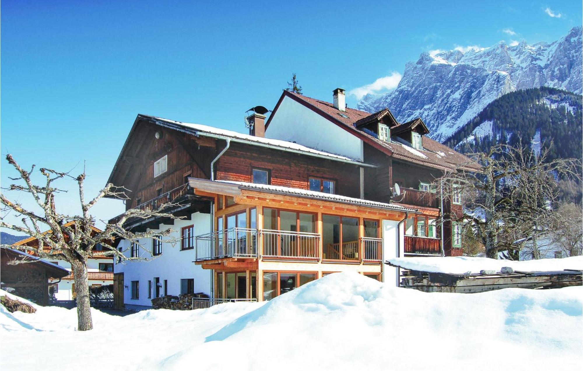 Helle Ferienwohnung In Ehrwald Exteriör bild